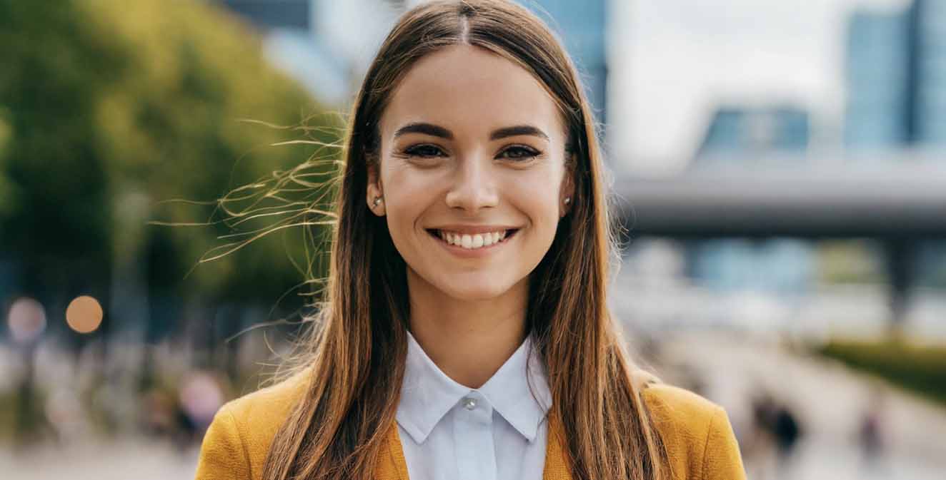 Hydroxiapatit tandkräm stärker emaljen och främjar remineralisering för ett friskare leende.
